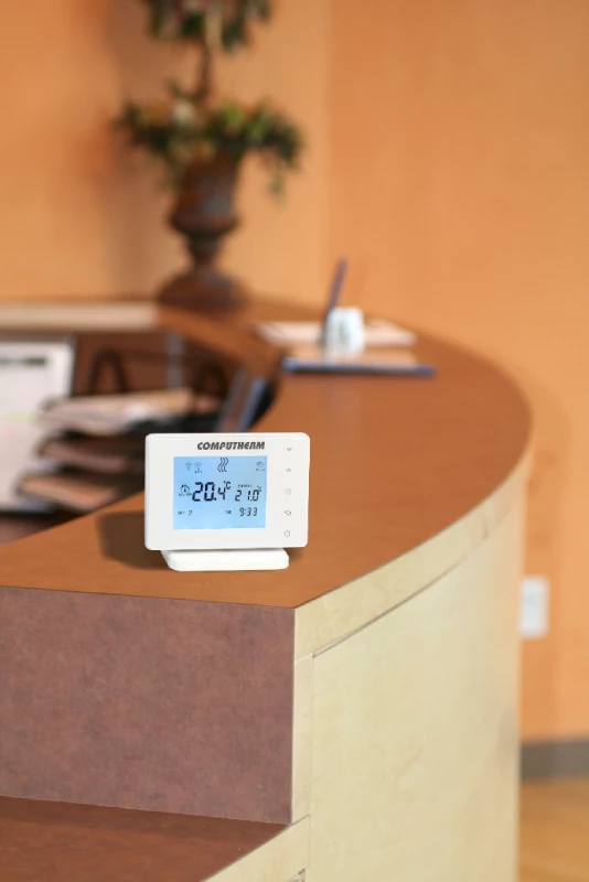 Computherm E400RF Wifi termosztát vezeték nélküli érintőgombos vezérlővel