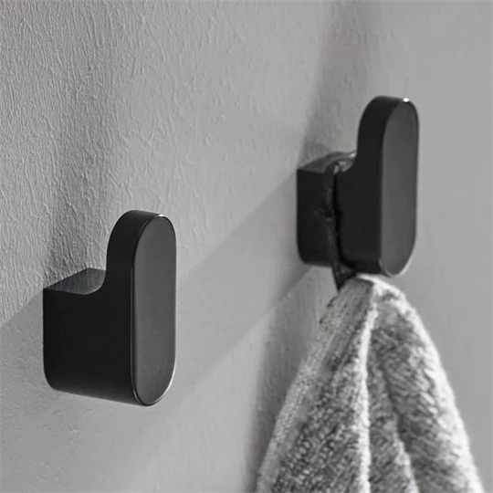 Emco Flow törölközőkampó 50mm fekete