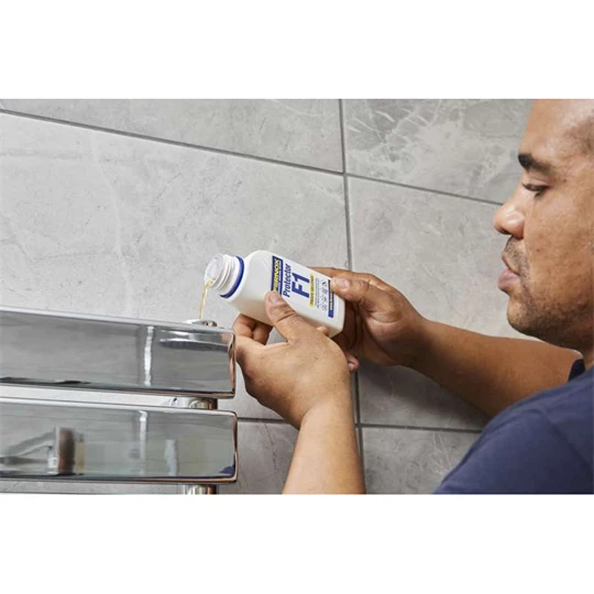 Fernox Protector F1 265ML Korróziógátló inhibitor pH-érték stabilizáló, különösen alkalmas alumíniumhoz