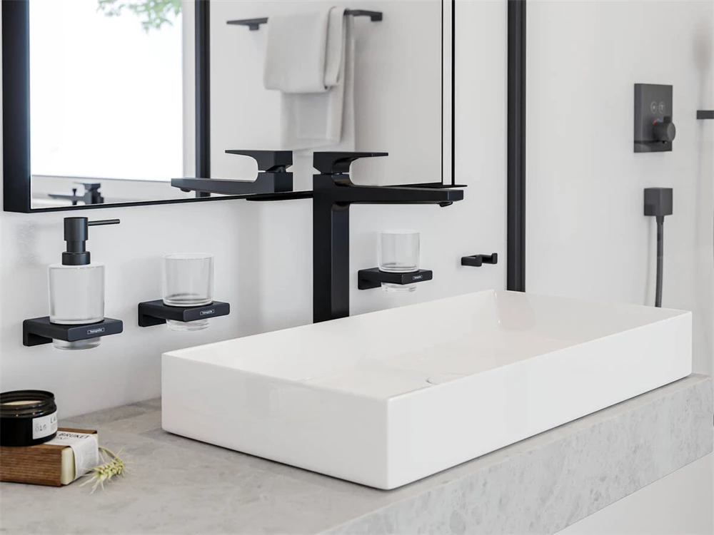 Hansgrohe Metropol egykaros mosdócsaptelep 260 push-open leeresztővel, matt fekete