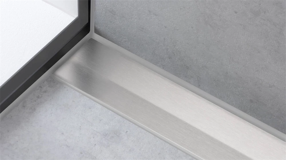 Hansgrohe RainDrain Flex zuhanylefolyó színkészlet 90 cm, formára vágható rozsdamentes acél hatású