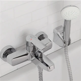 Mofém Mambo Pro kádtöltő csaptelep, Basic zuhanyszettel