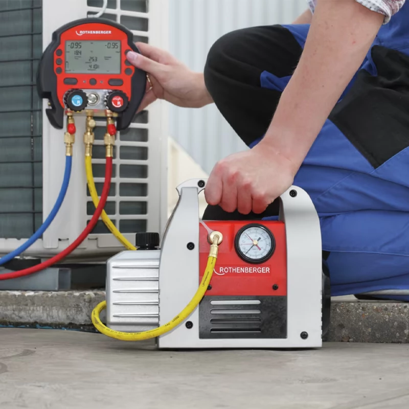 Rothenberger ROAIRVAC R32 6.0 kétlépcsős vákuumszivattyú 170l/min