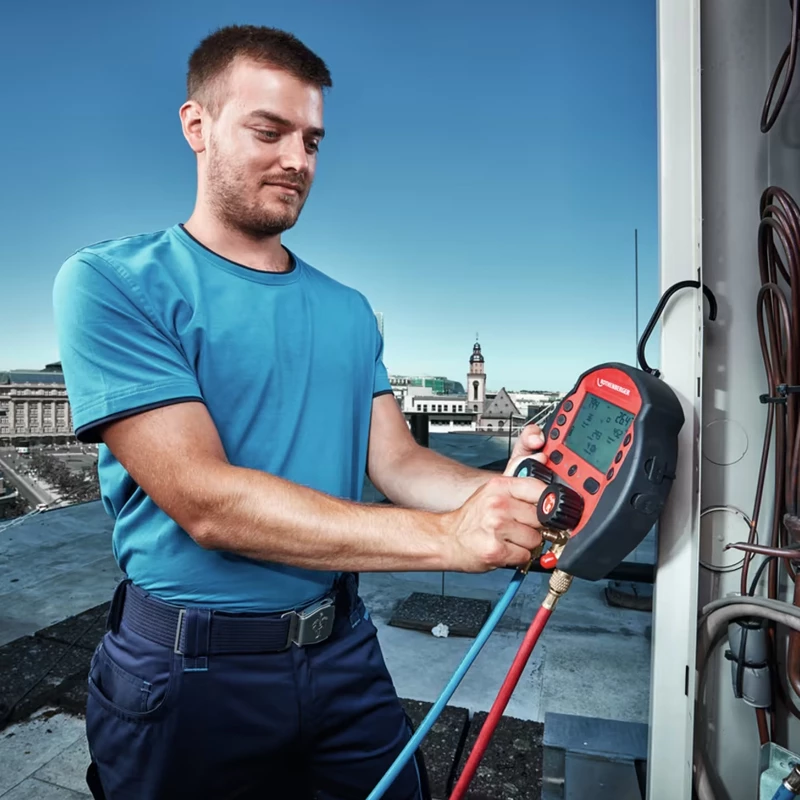 Rothenberger ROCOOL 600 digitális szervizcsaptelep 1 hőmérővel, bliszterben