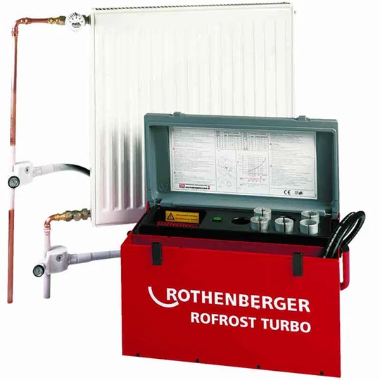 Rothenberger ROFROST TURBO R290 csőfagyasztó készülék, 2" + 8 szűkítőbetét