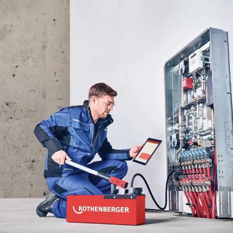 Rothenberger RP 50 digitális nyomáspróba pumpa