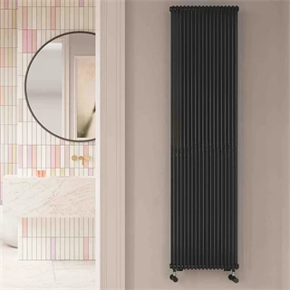 Tubes Basics Home CV14 függőleges, egysoros törölköző szárító radiátor, RAL9005 matt fekete