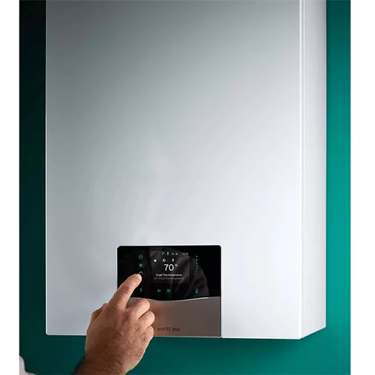 Vaillant ecoTEC plus IoniDetect VU 30 CS/1-5 (N-INT2) fali kondenzációs fűtő gázkazán