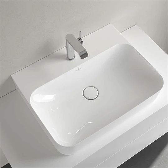 Villeroy Finion ráültethető mosdó,600*470 fehér R1 Ceramic Plus bevonat,túlfolyó nélküli