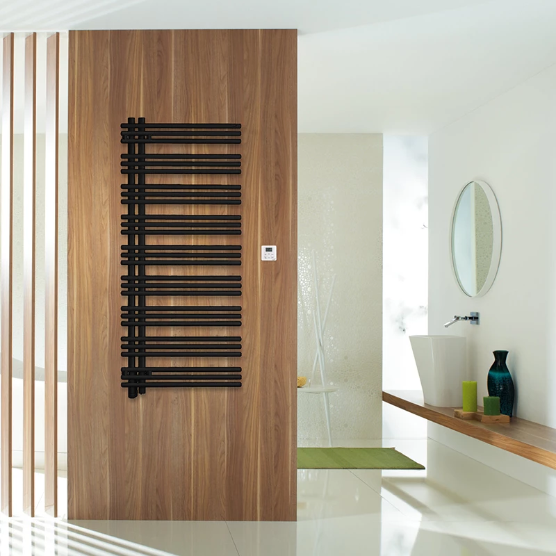 Zehnder Yucca Asym törölközőszárító radiátor 1304x478 mm, Jet Black (RAL9005)